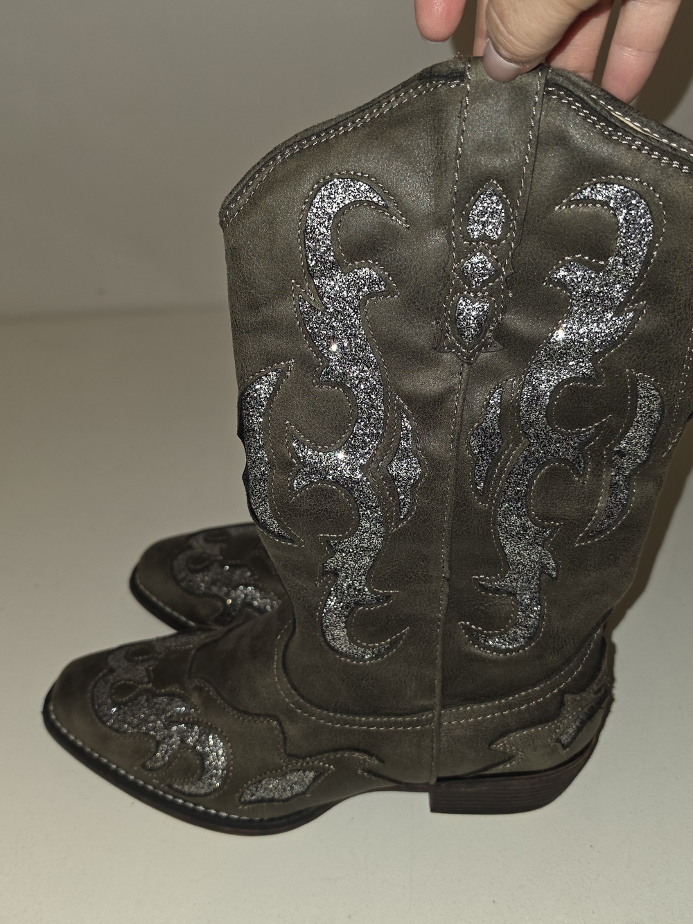 Women’s Glitter Inlay Suede Western Boots -